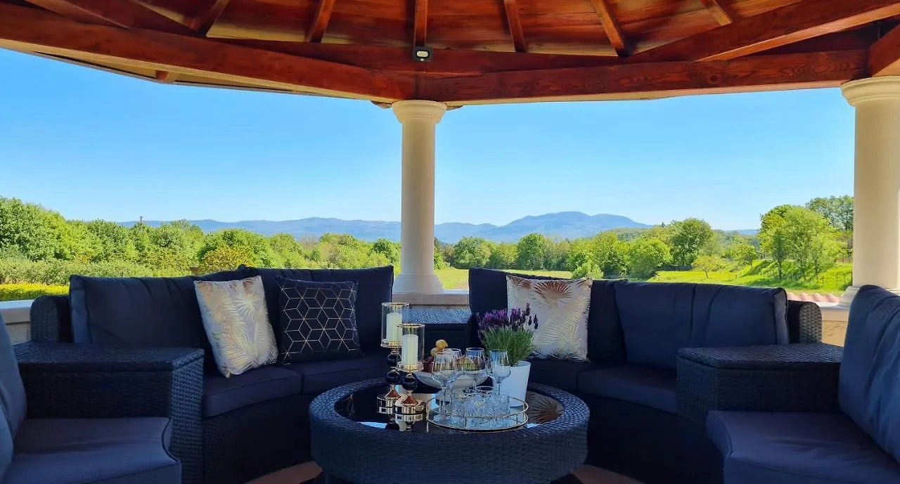 Holiday Apartment Villa Bianca Pazin
