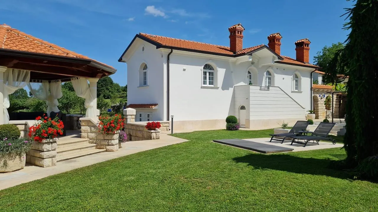 Holiday Apartment Villa Bianca Pazin